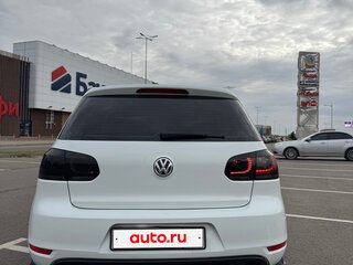 2011 Volkswagen Golf VI, белый, 835000 рублей, вид 4