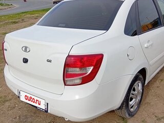 2013 Lada (ВАЗ) Granta I, белый, 600000 рублей, вид 4