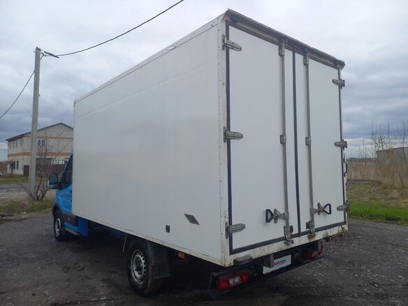 2021 Ford Transit, синий, 2465000 рублей - вид 3