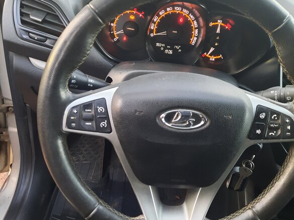 2020 Lada (ВАЗ) Vesta SW I, серый, 980000 рублей - вид 6
