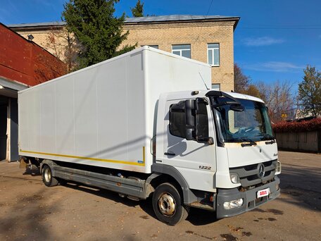 2013 Mercedes-Benz Atego, белый, 4700000 рублей, вид 5