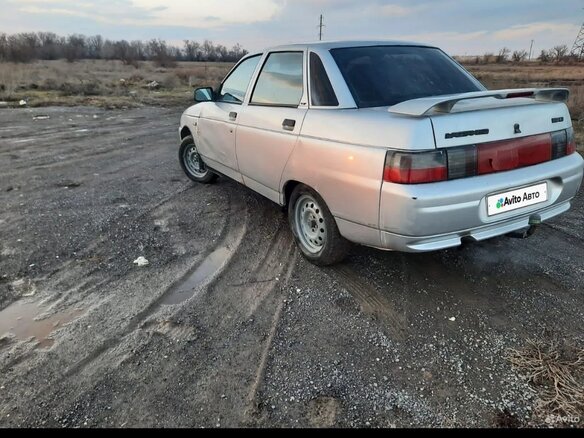 2005 Lada (ВАЗ) 2110, серебристый, 140000 рублей - вид 1