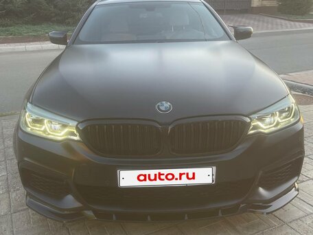 2019 BMW 5 серии 530d xDrive VII (G30/G31/G38), чёрный, 3950000 рублей, вид 3