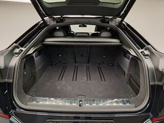 2025 BMW X6 30d III (G06) Рестайлинг, чёрный, 17700000 рублей, вид 4