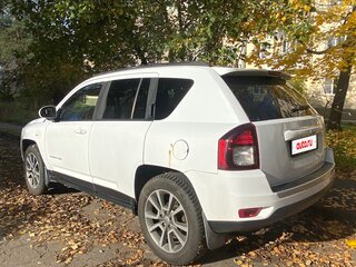 2014 Jeep Compass I Рестайлинг 2, белый, 900000 рублей, вид 5
