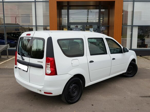 2021 Lada (ВАЗ) Largus I Рестайлинг, белый, 880000 рублей - вид 4