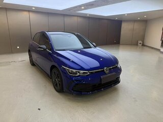 2022 Volkswagen Golf VIII, синий, 1640000 рублей, вид 3