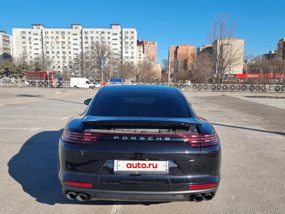 2017 Porsche Panamera 4S II, чёрный, 5400000 рублей - вид 10
