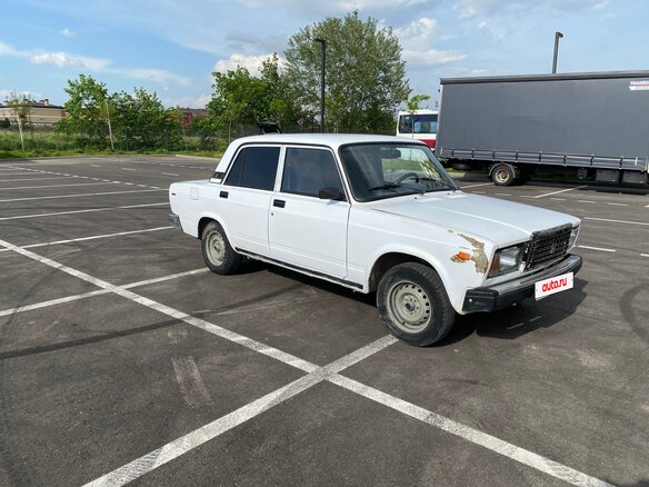 1997 Lada (ВАЗ) 2107, белый - вид 1