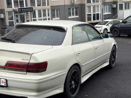 1997 Toyota Mark II VIII (X100), белый, 750000 рублей, вид 5