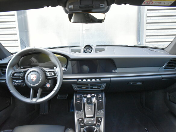2026 Porsche 911 Carrera 4S VIII (992) Рестайлинг, зелёный, 25550000 рублей - вид 8