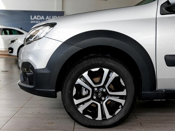 2026 Lada (ВАЗ) Largus Cross I Рестайлинг, серебристый, 2017000 рублей - вид 26