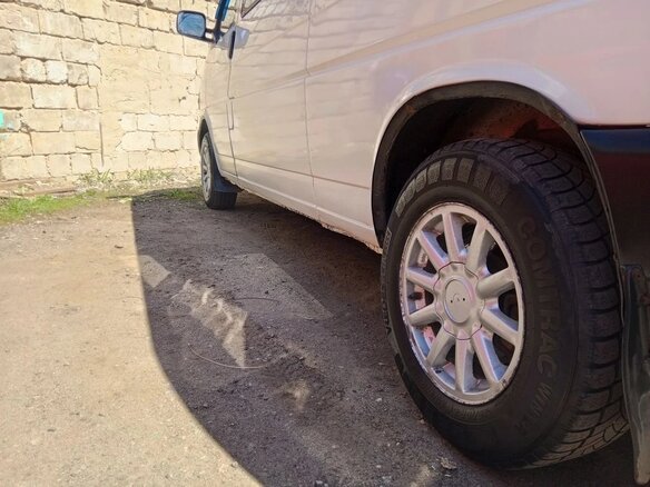 2002 Volkswagen Transporter, белый, 1050000 рублей - вид 7