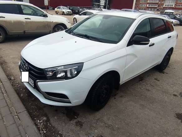 2021 Lada (ВАЗ) Vesta SW I, белый, 722000 рублей - вид 2