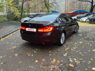 2019 BMW 5 серии 520i VII (G30/G31/G38), серый, 2500000 рублей, вид 5