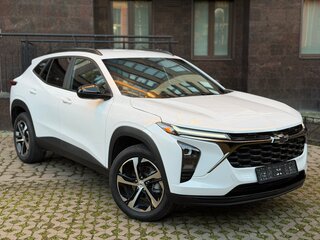 2024 Chevrolet Trax II, белый, 2350000 рублей, вид 2