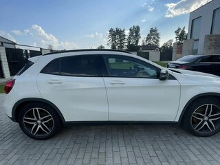 2016 Mercedes-Benz GLA 250 I (X156), белый, 1600000 рублей, вид 4