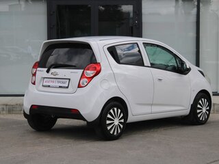 2013 Chevrolet Spark III, белый, 710000 рублей, вид 5