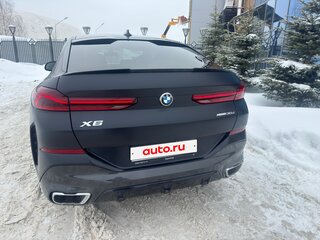 2019 BMW X6 30d III (G06), чёрный, 7000000 рублей, вид 4