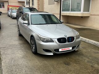 2009 BMW 5 серии 528xi V (E60/E61) Рестайлинг, серебристый, 850000 рублей, вид 3