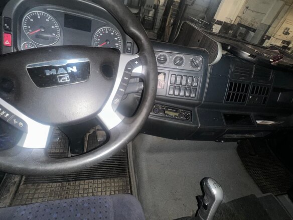2007 MAN TGX, синий, 1830000 рублей - вид 6