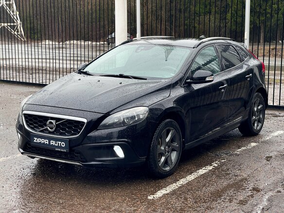 2013 Volvo V40 Cross Country I, чёрный, 1299000 рублей - вид 3