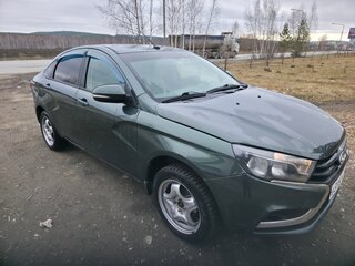 2017 Lada (ВАЗ) Vesta I, зелёный, 700000 рублей, вид 1