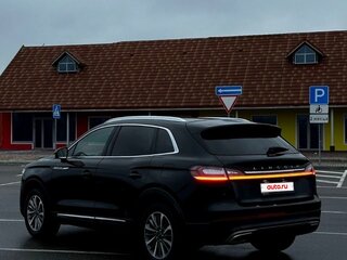 2023 Lincoln Nautilus I, чёрный, 2430000 рублей, вид 3
