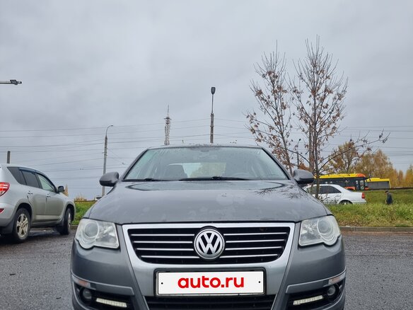 2008 Volkswagen Passat B6, серый, 430000 рублей - вид 1