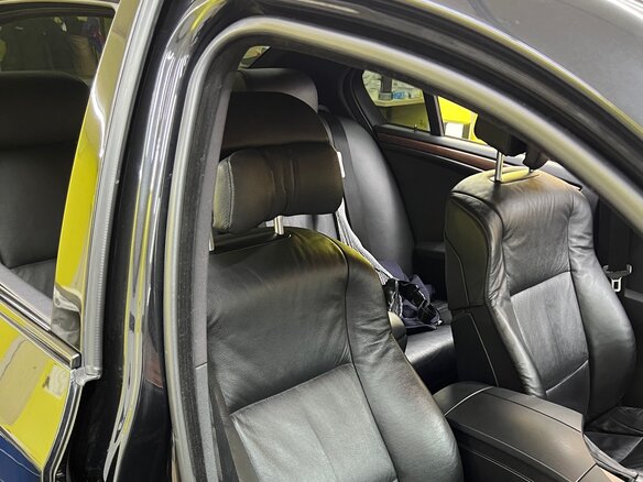 2005 BMW 5 серии 530d V (E60/E61), чёрный, 2150000 рублей - вид 14