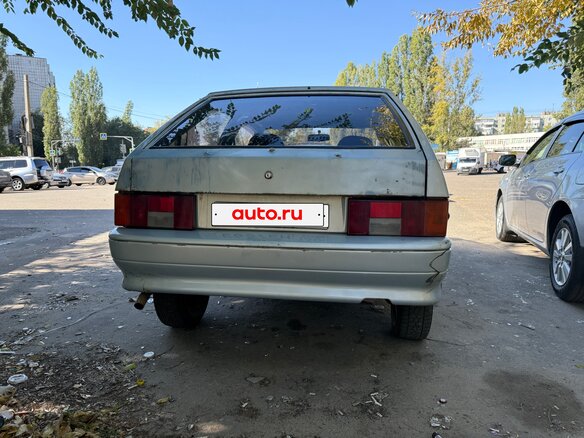 2005 Lada (ВАЗ) 2113, серебристый, 80000 рублей - вид 3