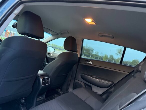 2021 Kia Sportage IV Рестайлинг, синий, 2490000 рублей - вид 25