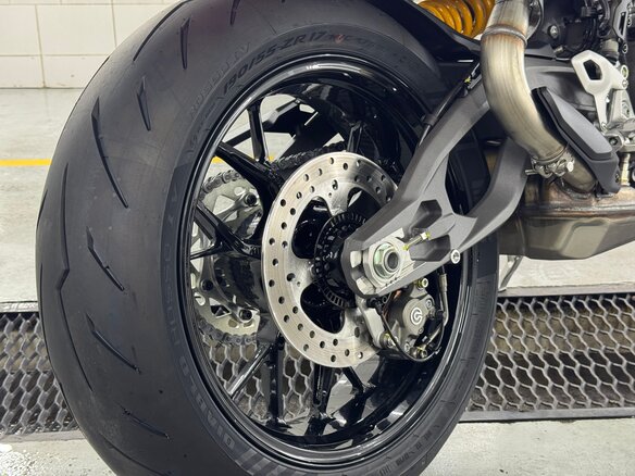2025 Ducati Panigale V2, красный, 2350000 рублей - вид 5