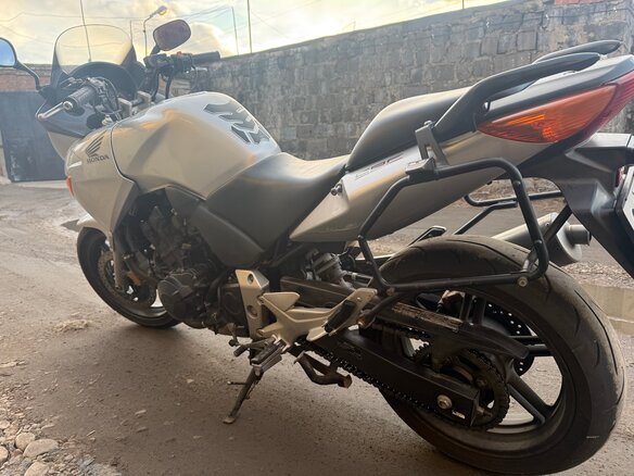 2004 Honda CBF 600, серебристый, 460000 рублей - вид 5