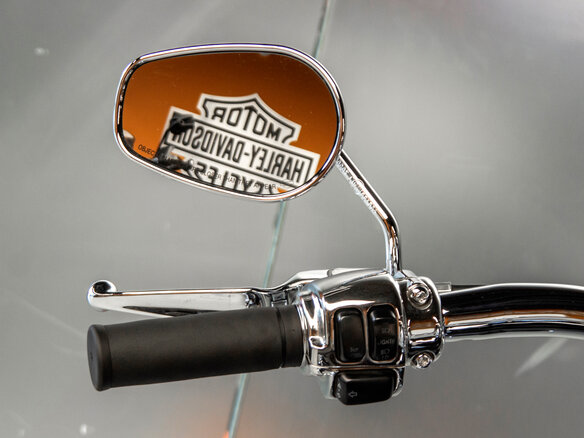 2006 Harley-Davidson Softail Deluxe, серебристый, 873952 рублей - вид 8