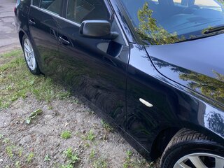 2004 BMW 5 серии 525i V (E60/E61), чёрный, 1200000 рублей, вид 3