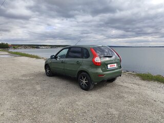 2013 Lada (ВАЗ) Kalina II, зелёный, 300000 рублей, вид 4