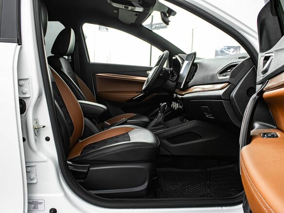 2026 Lada (ВАЗ) Vesta SW Cross I Рестайлинг (NG), белый - вид 14