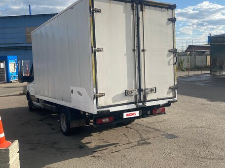 2016 Ford Transit, белый, 2000000 рублей, вид 3
