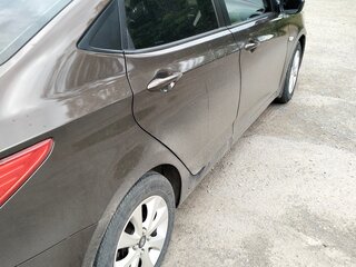 2014 Hyundai Solaris I Рестайлинг, коричневый, 1100000 рублей, вид 3