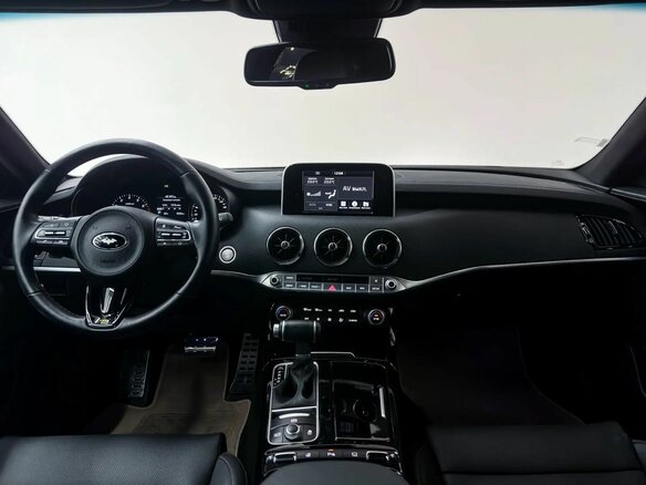 2019 Kia Stinger I, оранжевый, 3638000 рублей - вид 24