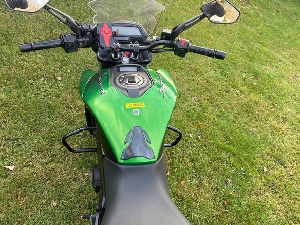 2022 Bajaj Dominar 400, зелёный, 340000 рублей - вид 10