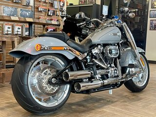 2024 Harley-Davidson Fat Boy, серый, 3099000 рублей, вид 5