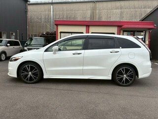 2014 Honda Stream II Рестайлинг, белый, 1040000 рублей, вид 5