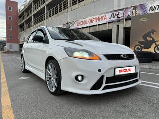 2010 Ford Focus II Рестайлинг, белый, 650000 рублей, вид 5