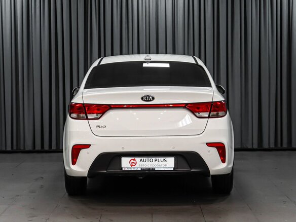 2018 Kia Rio IV, белый, 1279000 рублей - вид 3