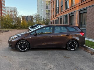 2014 Kia Ceed II, коричневый, 920000 рублей, вид 5
