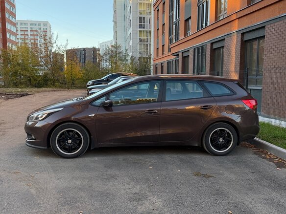 2014 Kia Ceed II, коричневый - вид 4