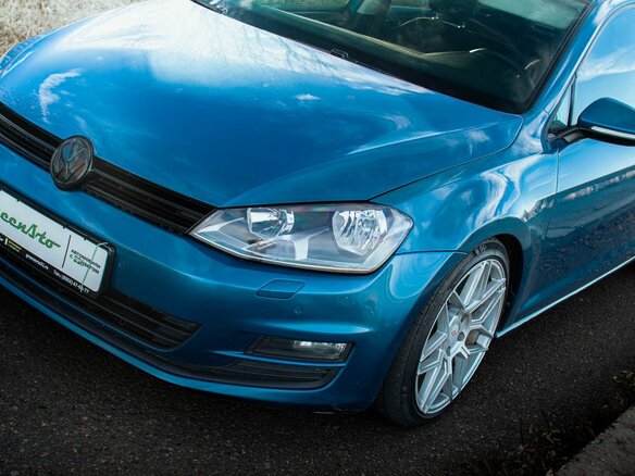 2013 Volkswagen Golf VII, голубой, 990000 рублей - вид 33