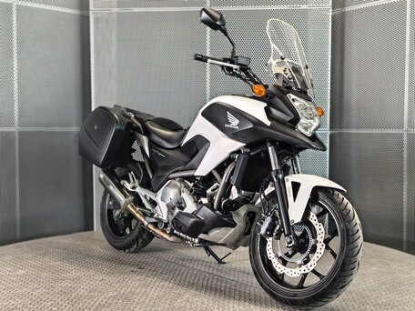 2013 Honda NC 700X, белый, 595000 рублей, вид 2